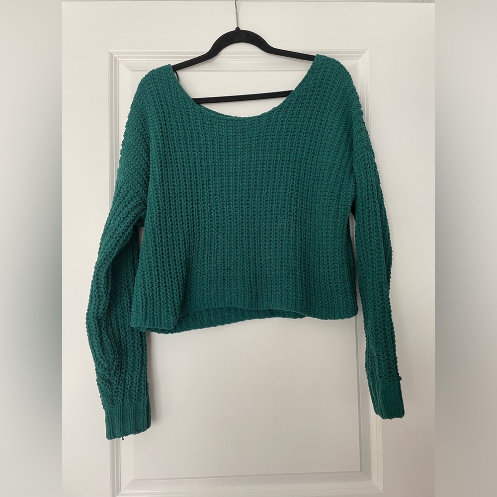 Women’s Comfy Green Sweater